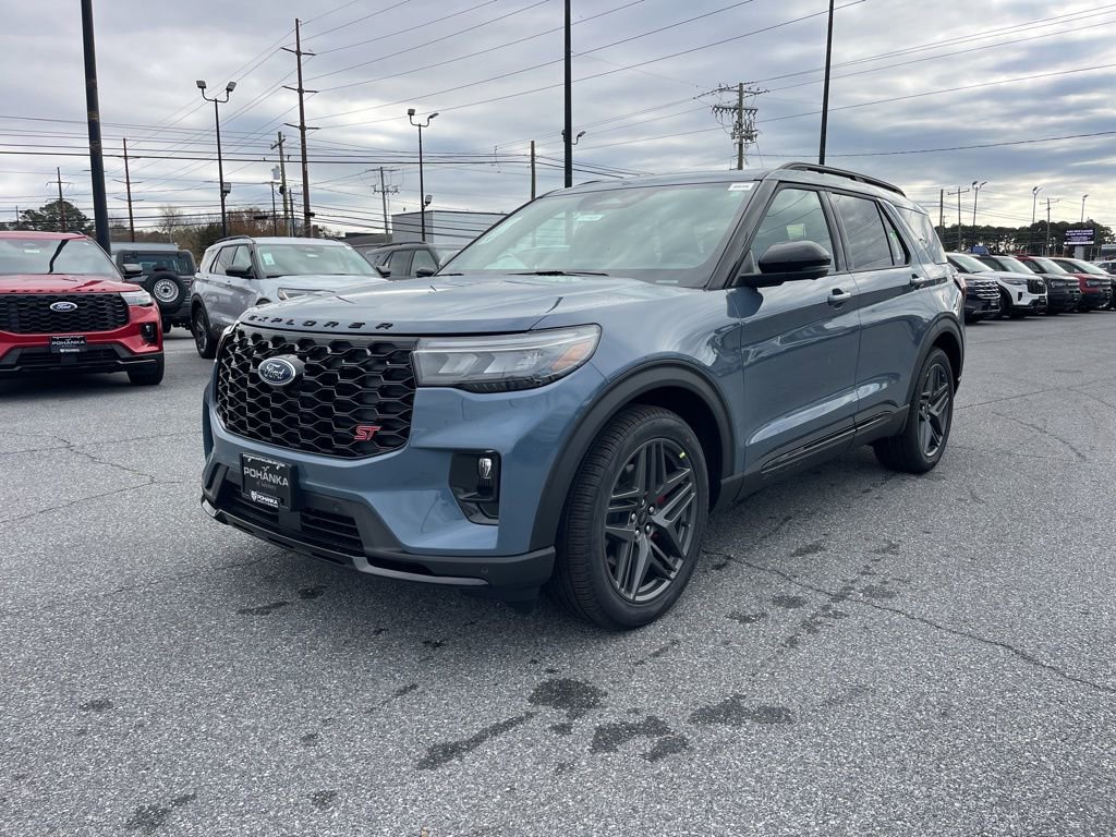New 2026 Ford Explorer ST w/ Sun And Sound Package