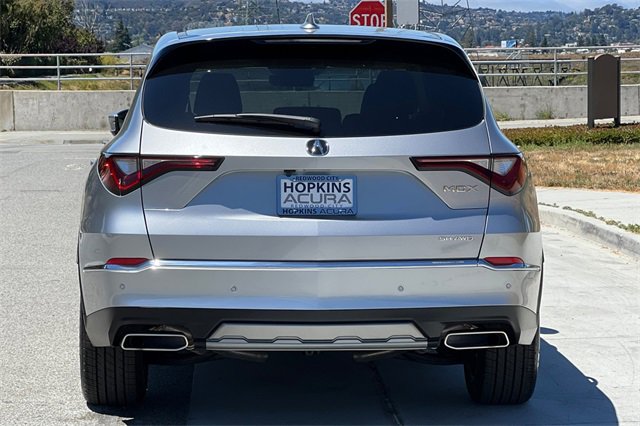 Certified 2025 Acura MDX w/ Technology Package image 5