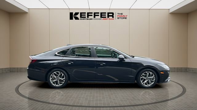 Used 2023 Hyundai Sonata SEL w/ Cargo Package FWD image 7