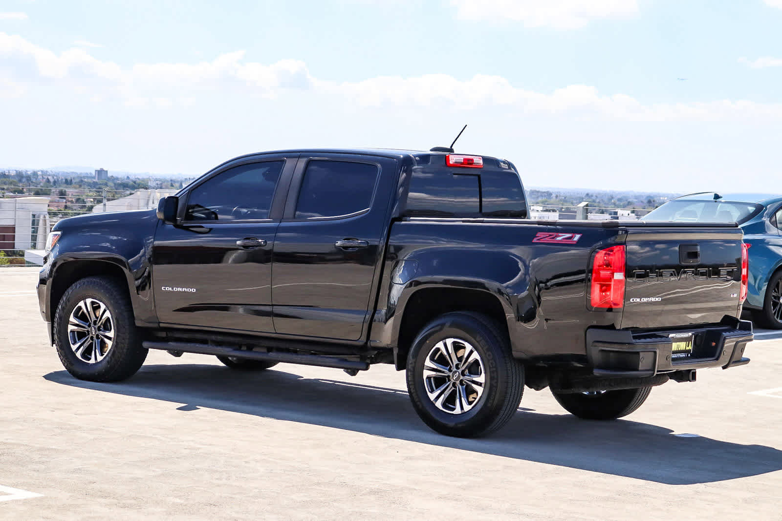 Used 2021 Chevrolet Colorado Z71 w/ Safety Package image 6