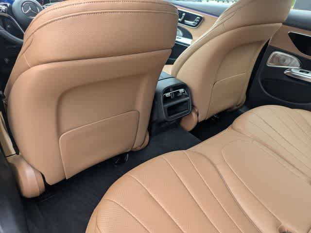 Used 2025 Mercedes-Benz E 350 4MATIC Sedan image 17