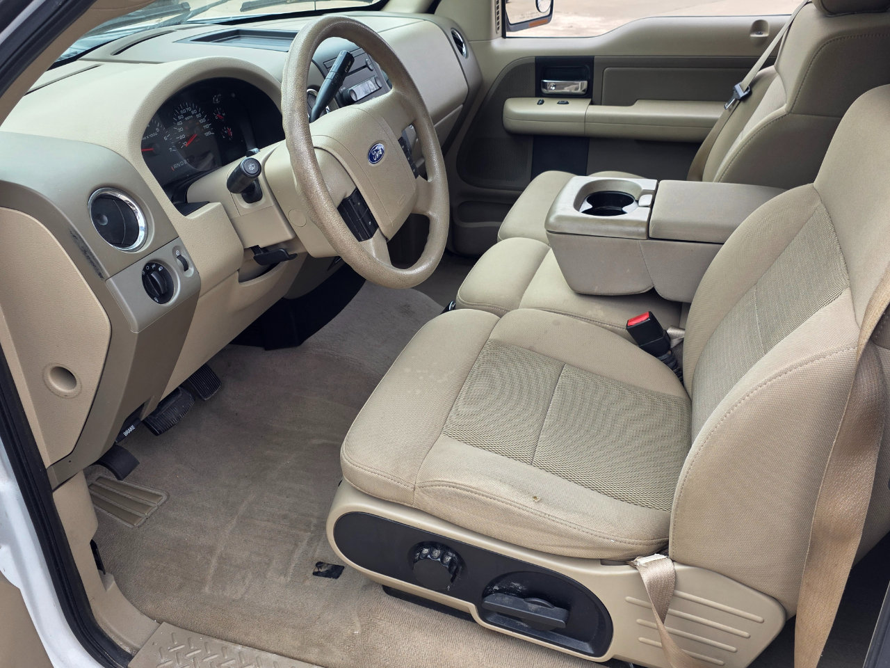 Used 2005 Ford F150 XLT image 5