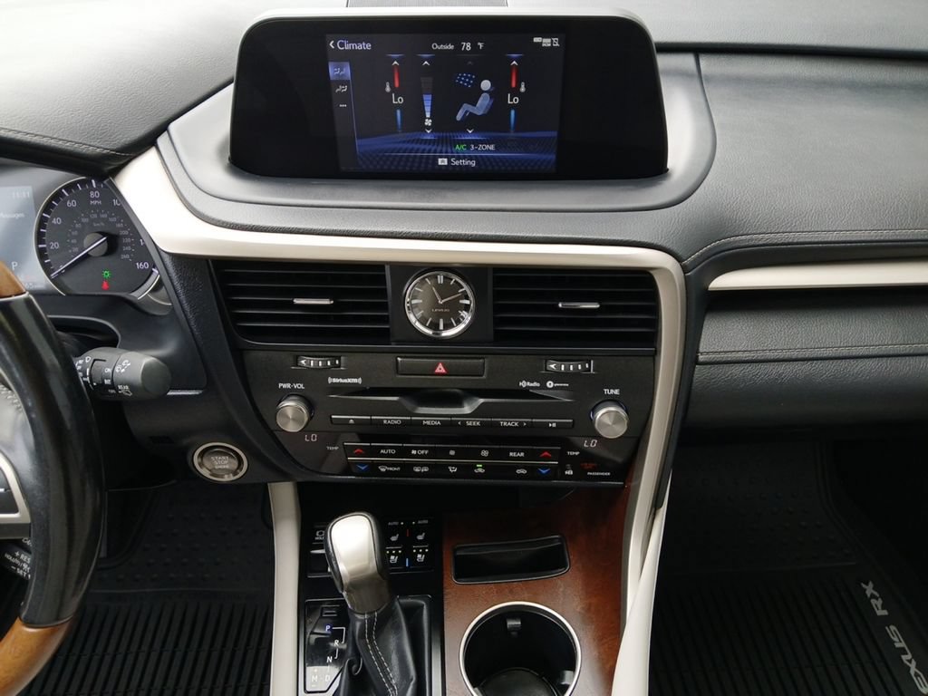 Used 2020 Lexus RX 350L FWD w/ Premium Package image 4