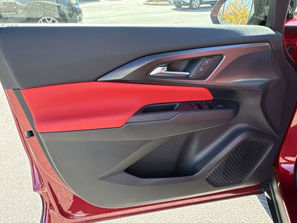 New 2026 Chevrolet Equinox EV RS image 22