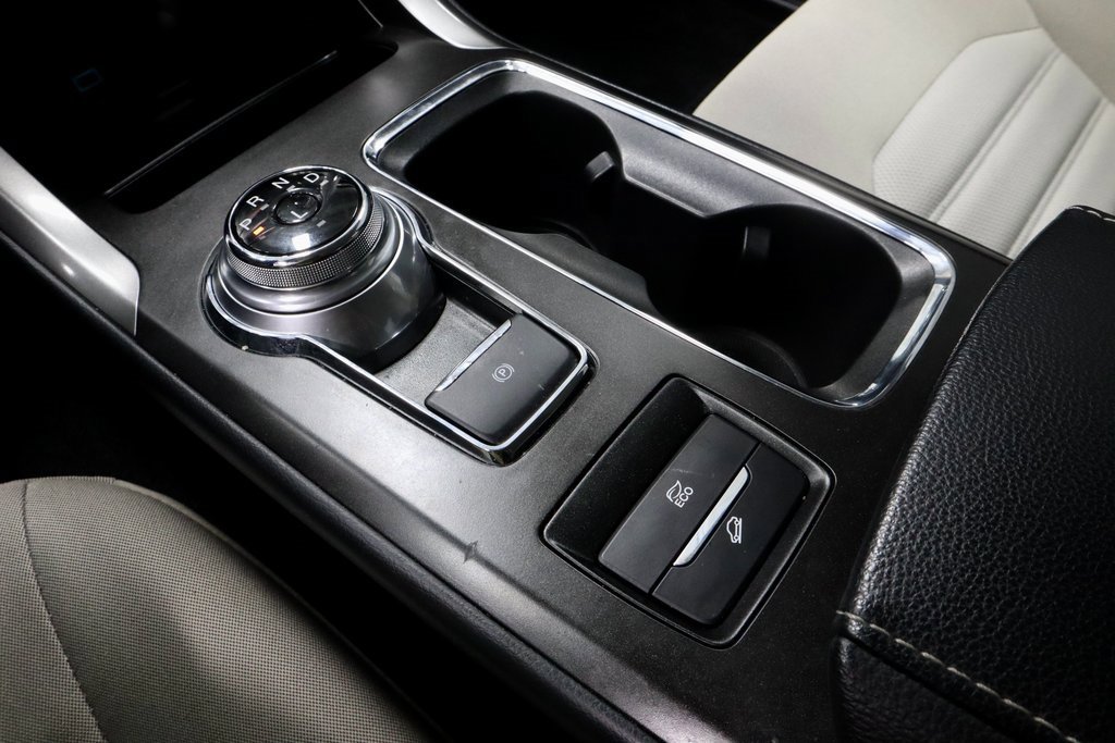 Used 2018 Ford Fusion S image 31