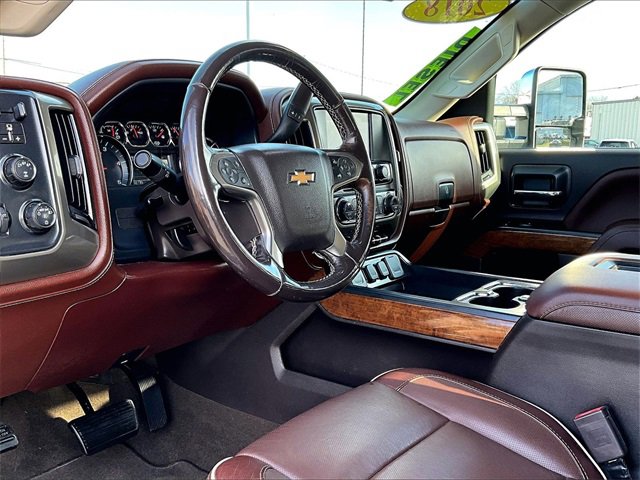 Used 2018 Chevrolet Silverado 3500 High Country w/ Duramax Plus Package image 8