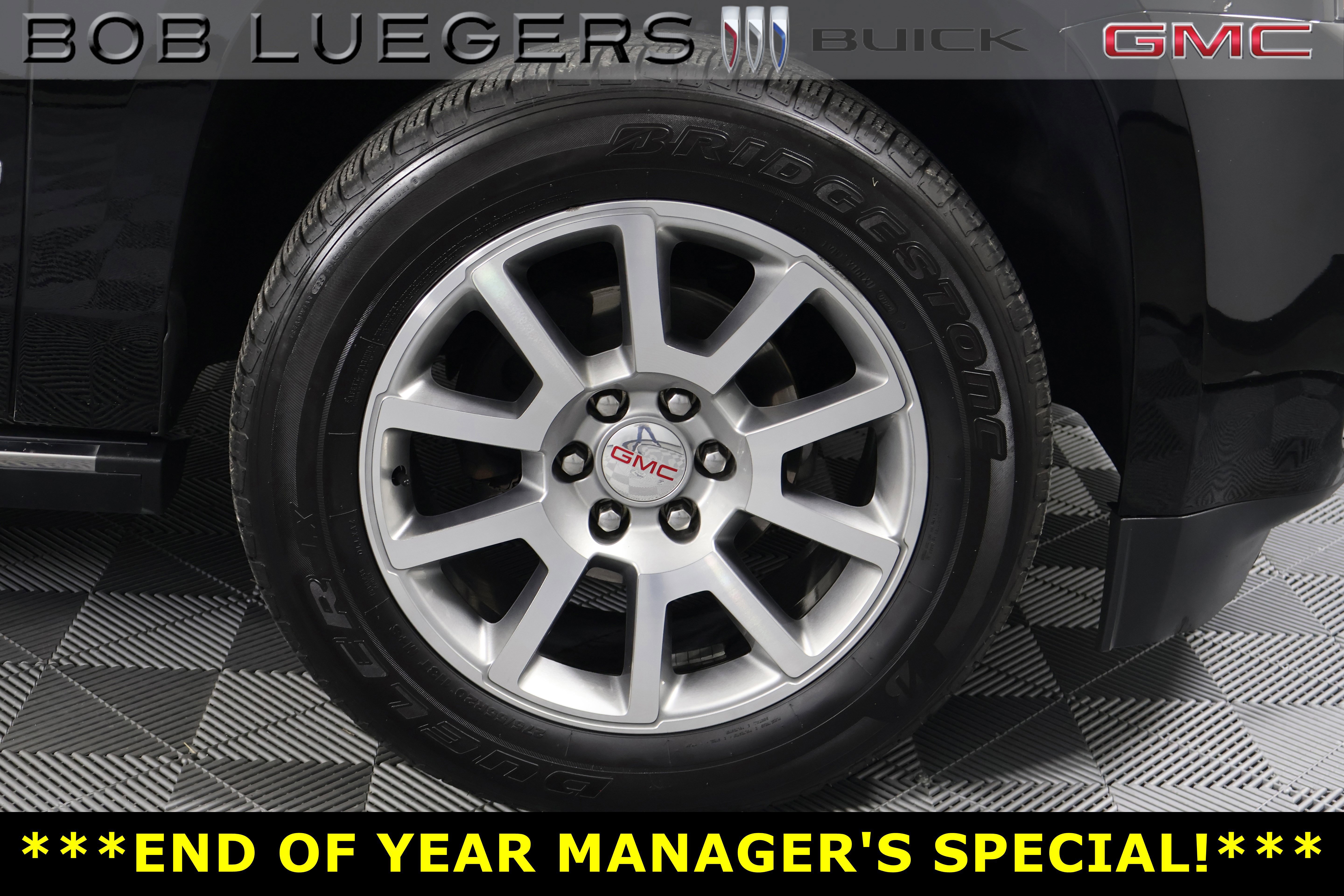 Used 2020 GMC Yukon Denali w/ Open Road Package image 3