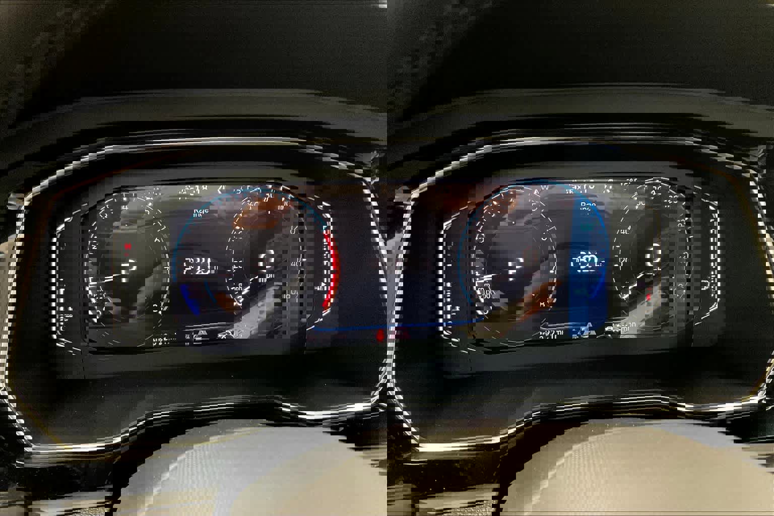 Used 2024 Volkswagen Jetta SEL image 21