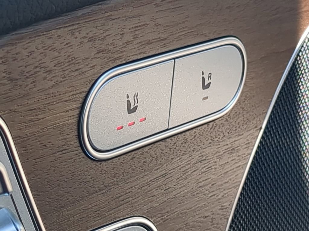 Certified 2025 Mercedes-Benz GLE 450e 4MATIC image 12