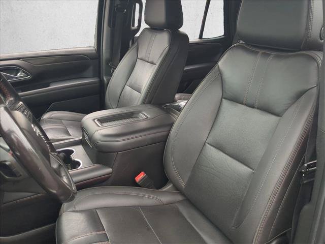 Used 2022 Chevrolet Tahoe RST w/ Luxury Package AWD/4WD image 17