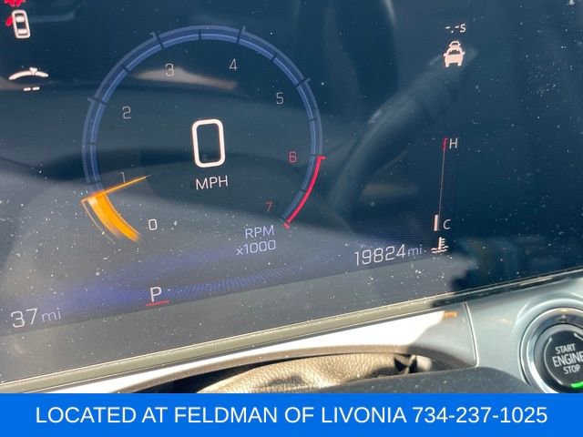 Used 2024 Chevrolet Trax LT w/ Driver Confidence Package image 8