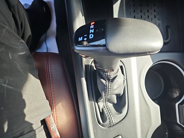 Used 2025 Dodge Durango R/T AWD/4WD image 17