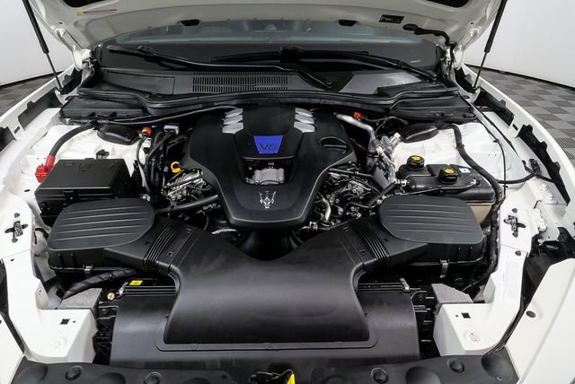 Used 2022 Maserati Ghibli Modena Q4 image 35
