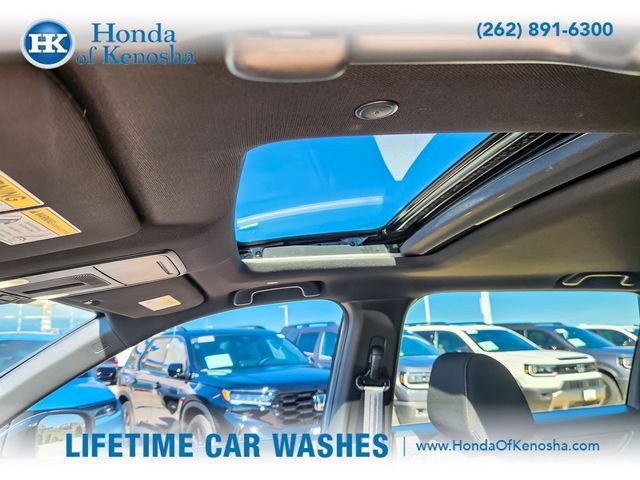 Used 2025 Honda CR-V Sport image 10