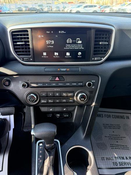 Used 2022 Kia Sportage LX w/ LX AWD Value Edition Package image 18