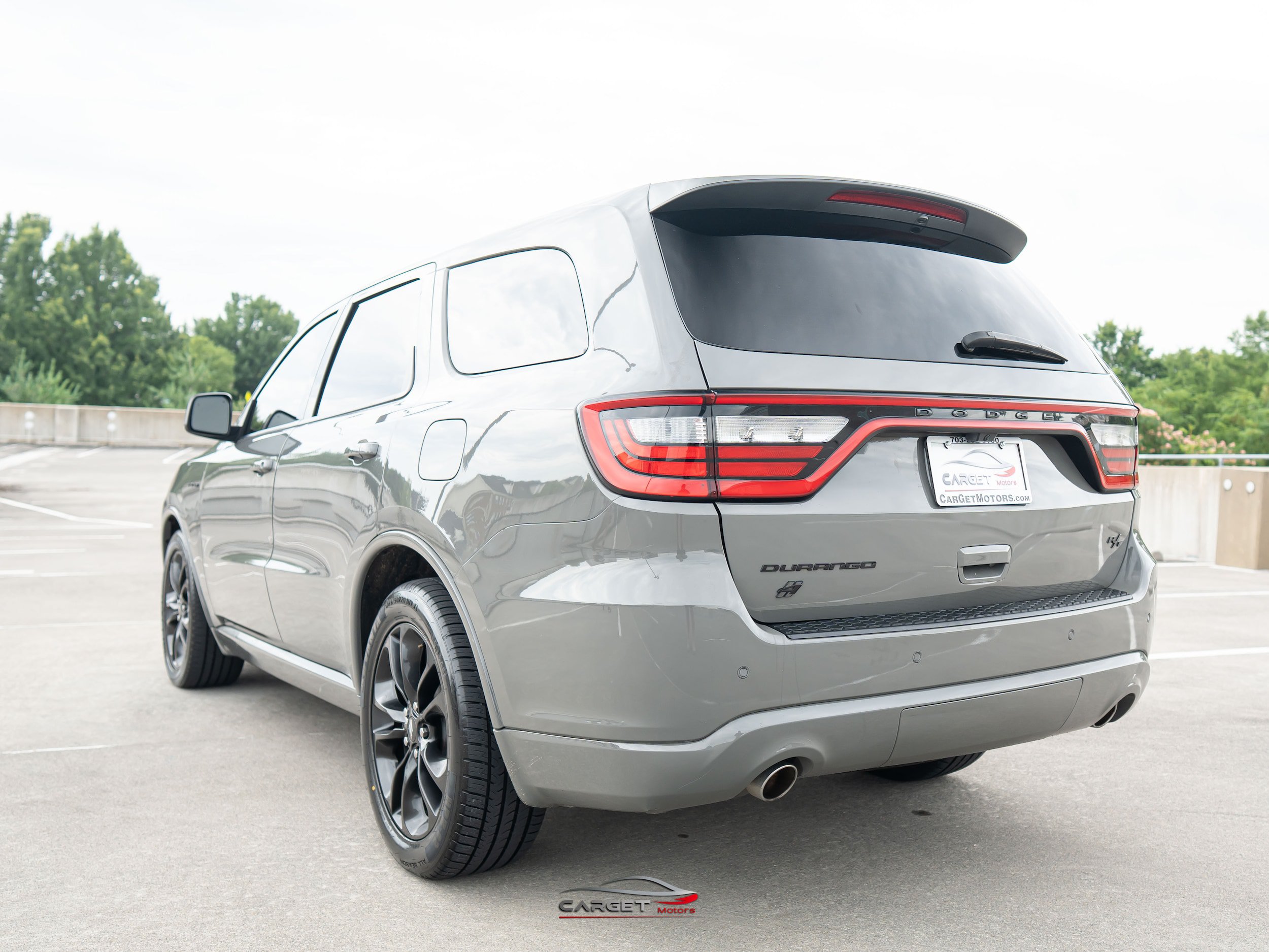Used 2022 Dodge Durango R/T w/ Blacktop Package AWD/4WD image 5