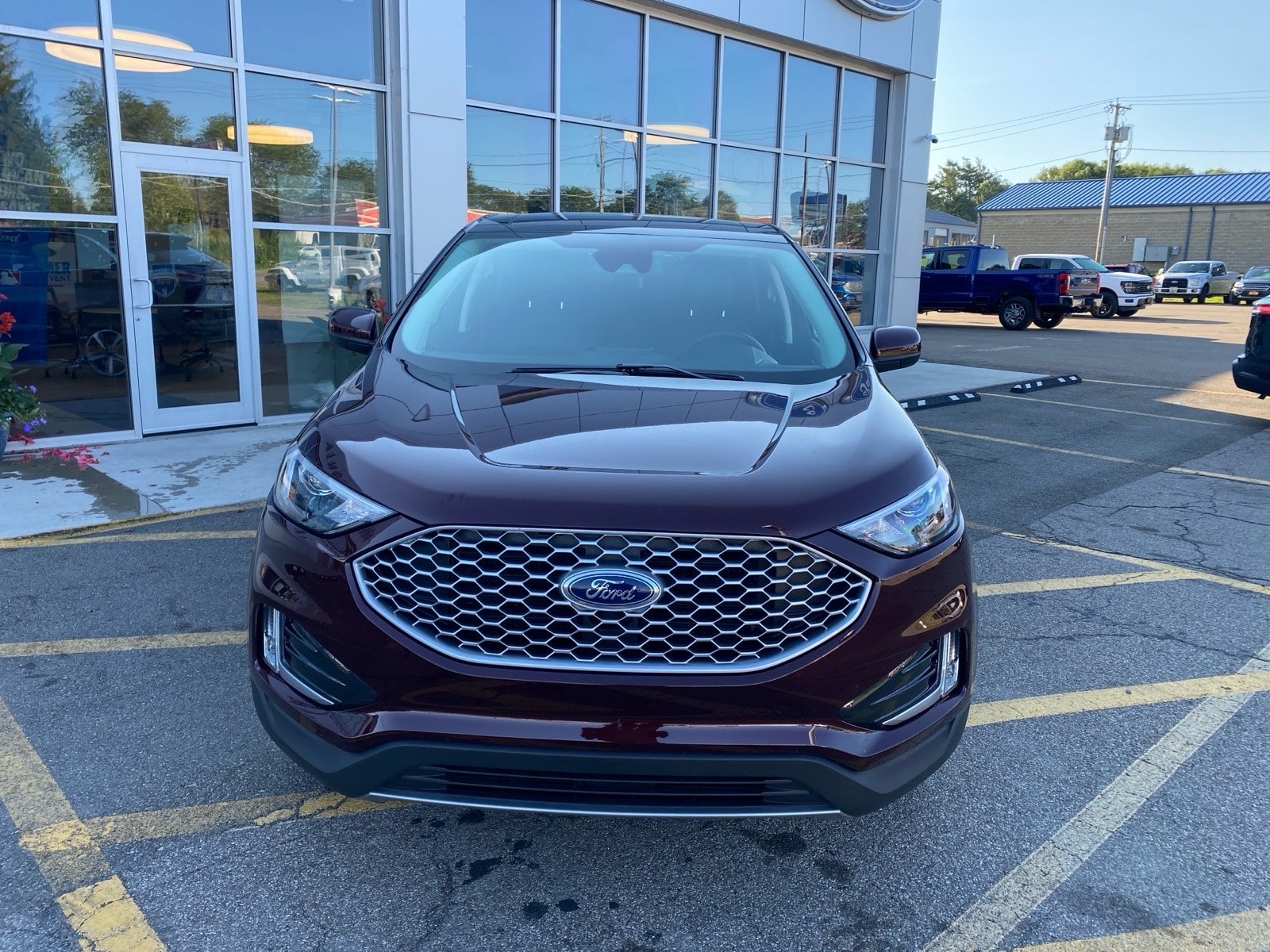 Used 2024 Ford Edge SEL w/ Convenience Package AWD/4WD image 9