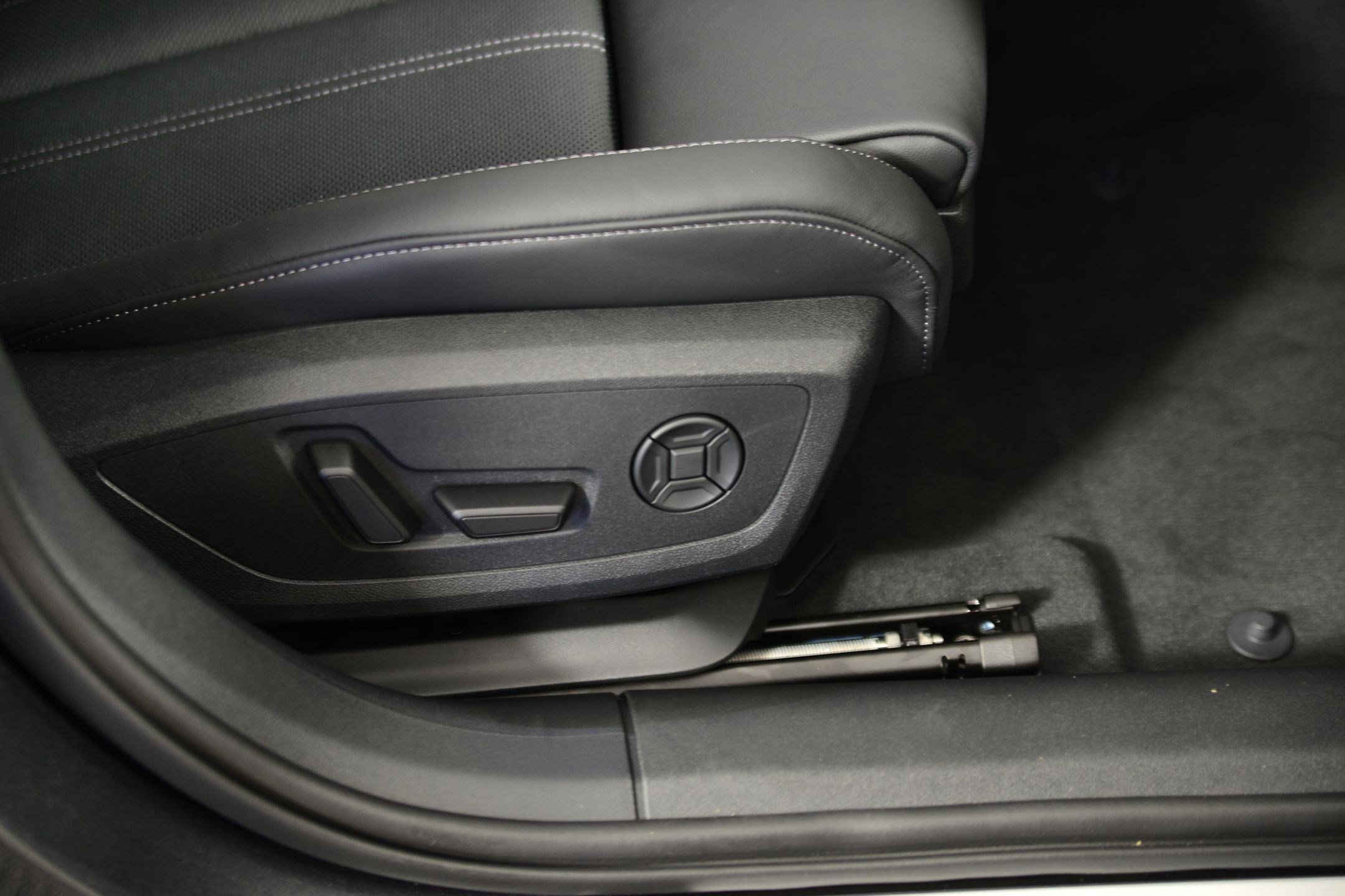 New 2026 Audi A6 Premium Plus image 10