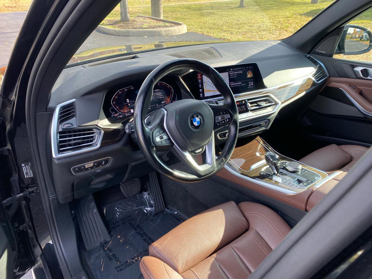 Used 2019 BMW X5 xDrive40i w/ Executive Package image 9