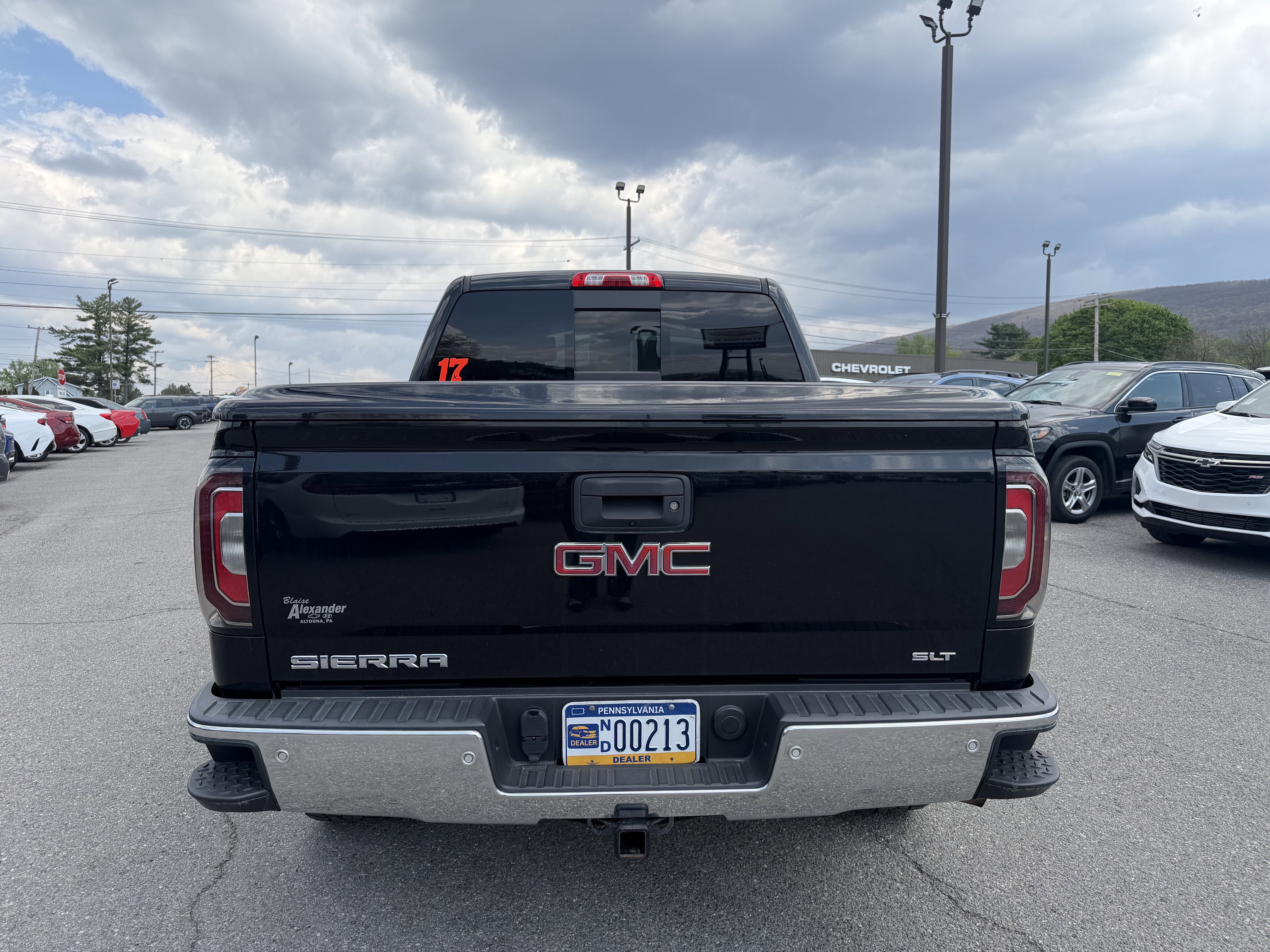 Used 2018 GMC Sierra 1500 SLT AWD/4WD image 5