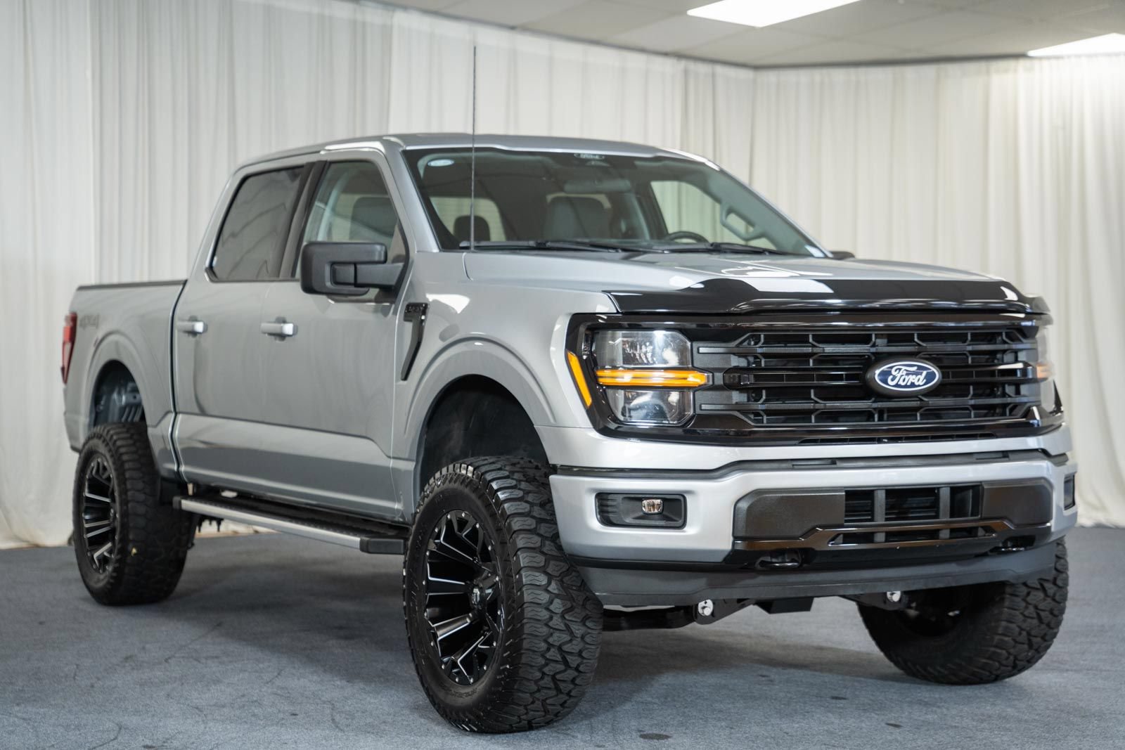 Certified 2025 Ford F150 XLT w/ Equipment Group 301A Standard AWD/4WD image 1