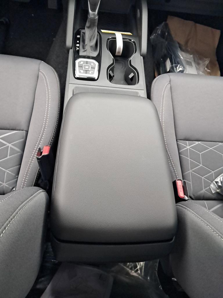 New 2026 Nissan Frontier SV w/ All-Weather Content Package image 27