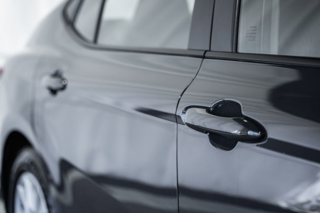 Used 2025 Toyota Camry LE image 13