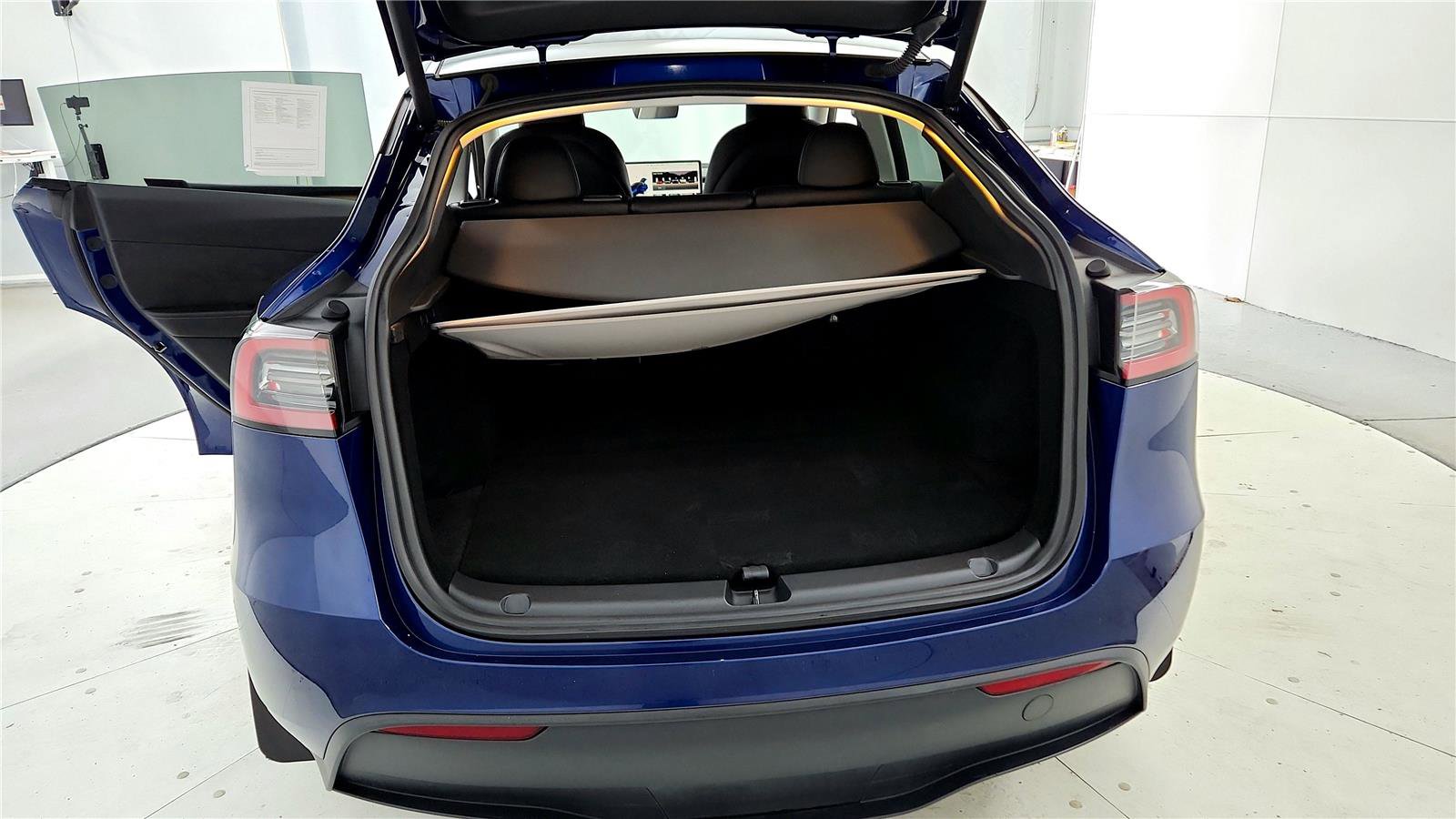Used 2024 Tesla Model Y Long Range image 20