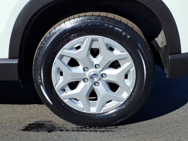 Used 2021 Subaru Forester AWD/4WD image 7