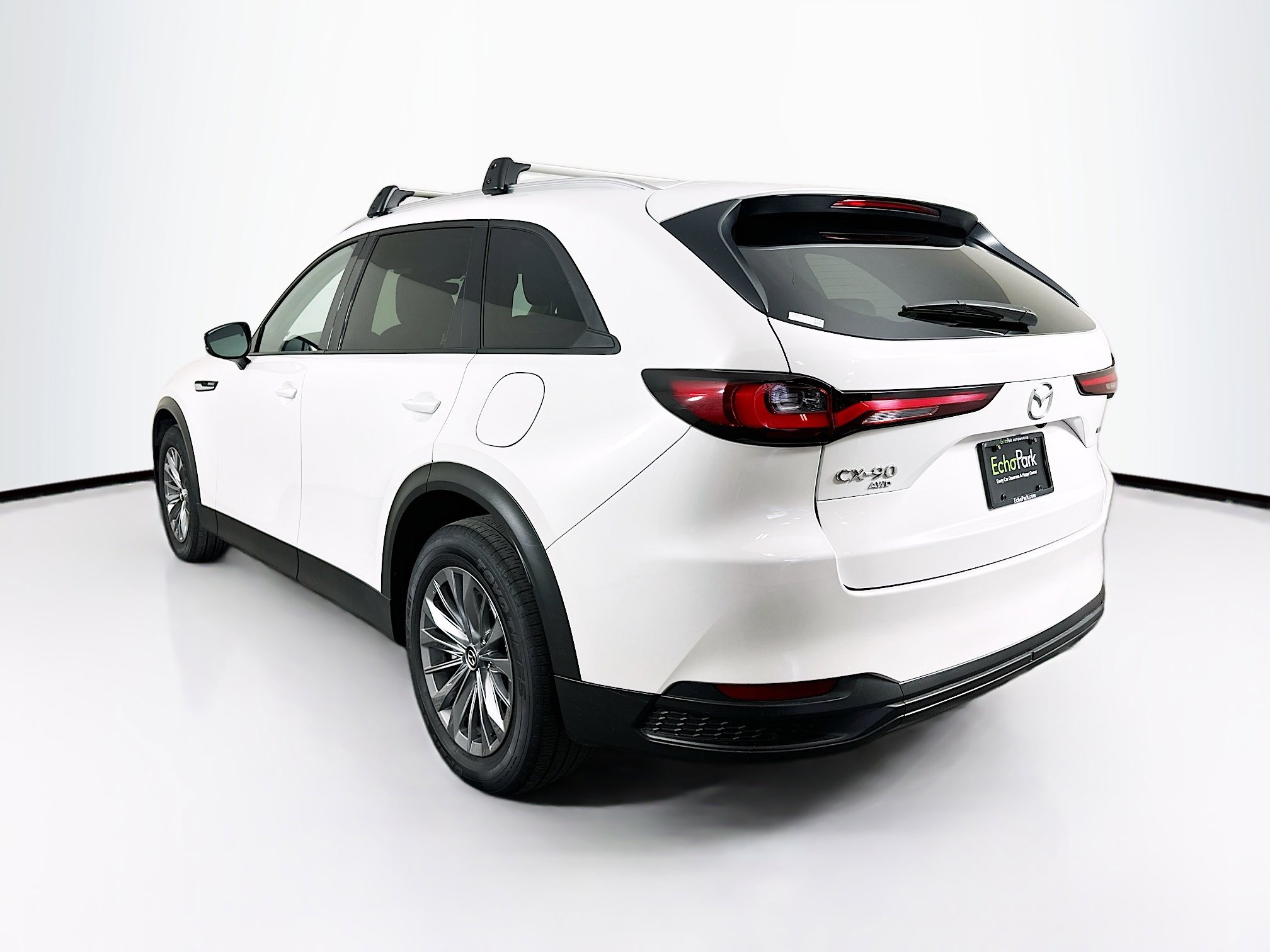 Used 2024 MAZDA CX-90 Plug-In Hybrid w/ Preferred image 5