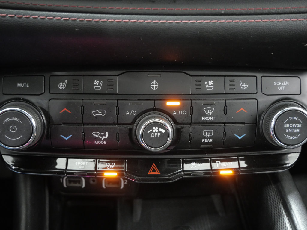 Used 2022 Dodge Durango R/T w/ Blacktop Package AWD/4WD image 20