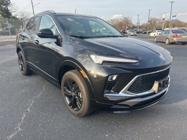 Used 2024 Buick Encore GX Sport Touring w/ Comfort Package image 6