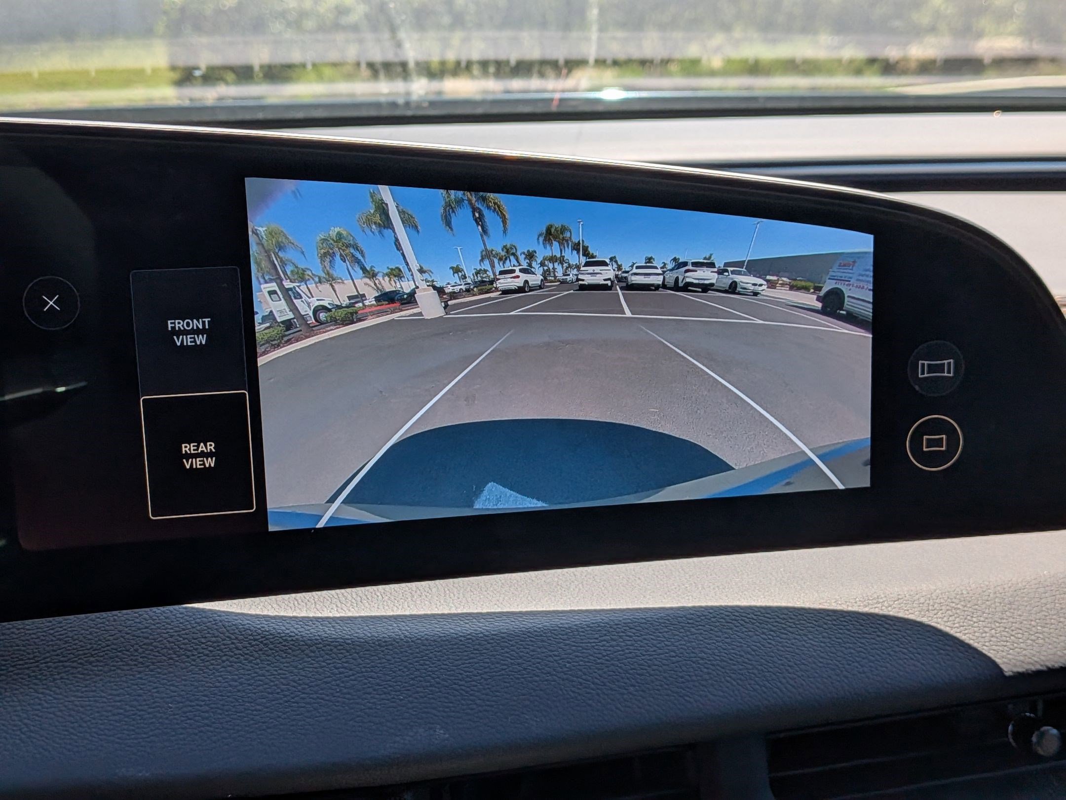 Used 2025 Lucid Air Touring image 24