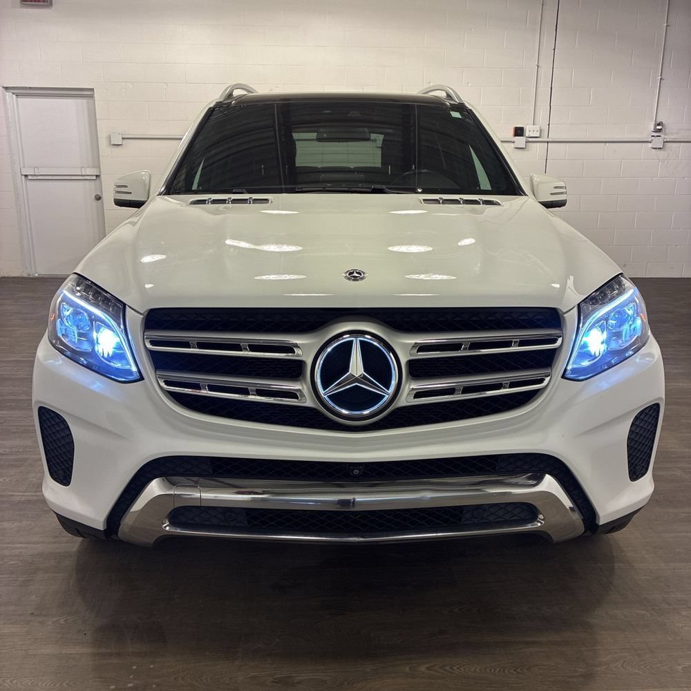 Used 2018 Mercedes-Benz GLS 450 4MATIC image 2