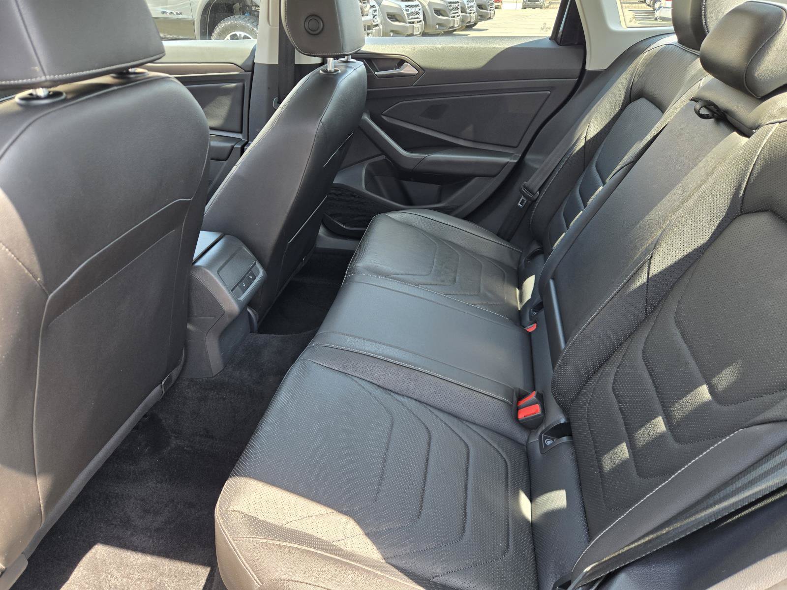 Used 2019 Volkswagen Jetta SEL Premium FWD image 27