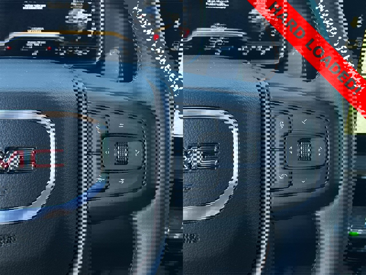 Used 2025 GMC Sierra 1500 AT4 w/ AT4 Premium Package image 13