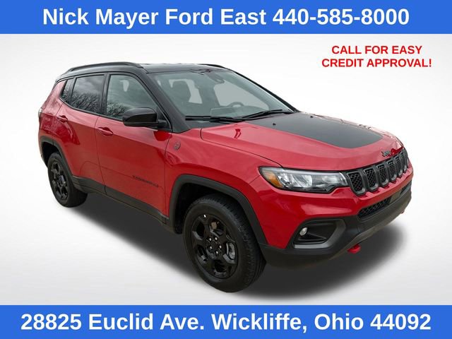 Used 2024 Jeep Compass Trailhawk AWD/4WD image 1