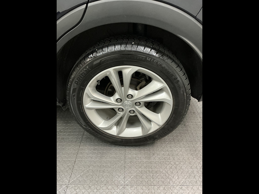 Used 2020 Buick Encore GX Preferred AWD/4WD image 35
