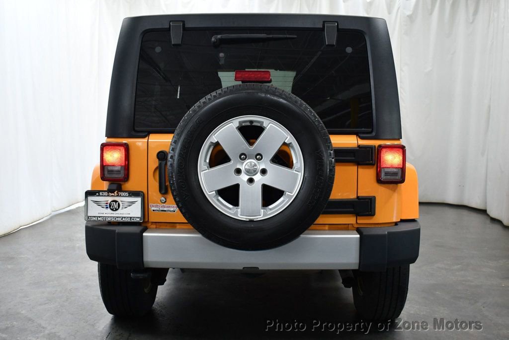 Used 2012 Jeep Wrangler Unlimited Sahara image 13