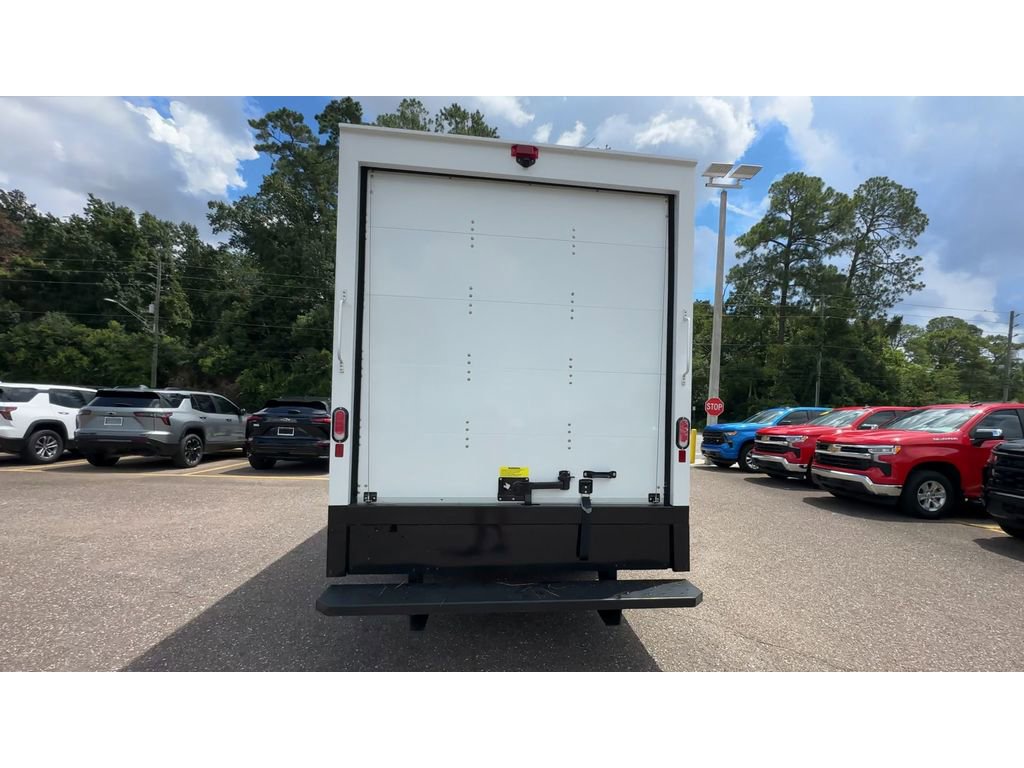 New 2025 Chevrolet Express 3500 w/ Power Convenience Package image 3