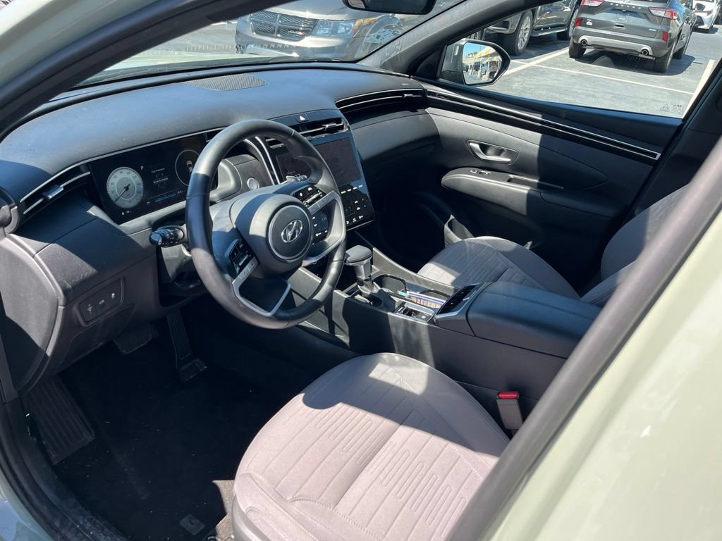 Used 2023 Hyundai Santa Cruz SEL Premium AWD/4WD image 23