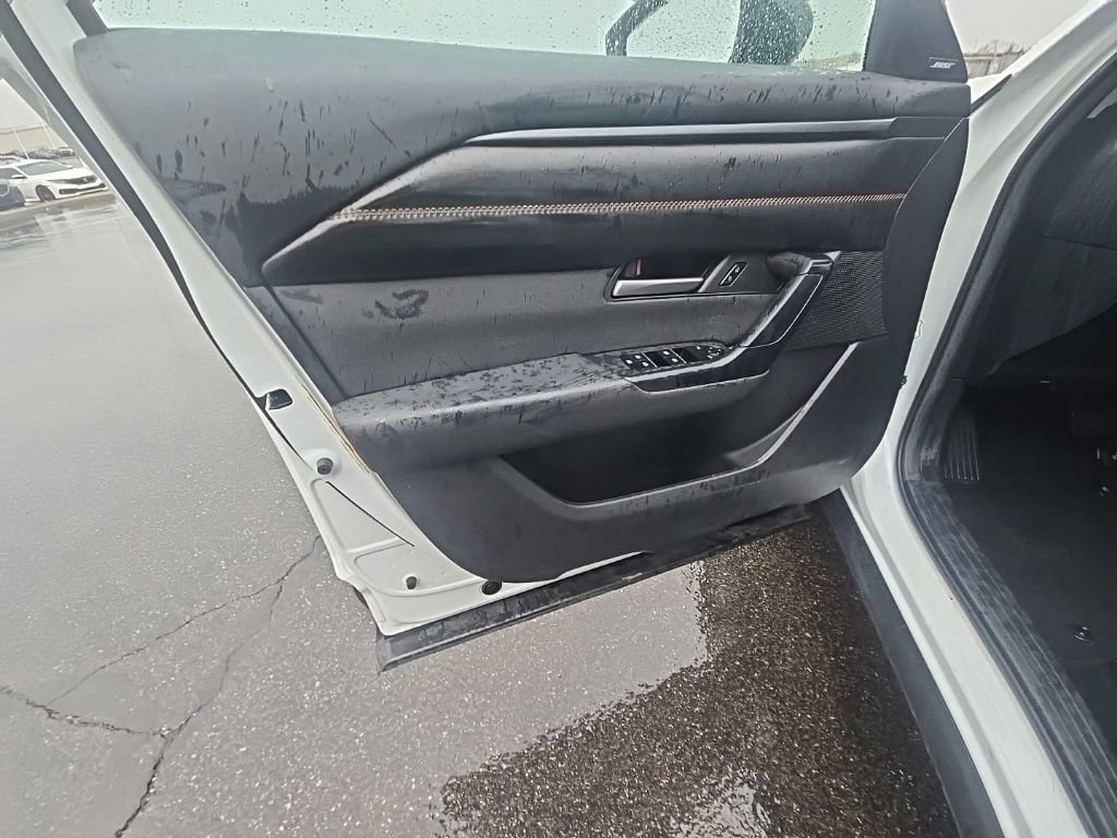 Used 2025 MAZDA CX-50 AWD 2.5 Hybrid w/ Premium Pkg image 12