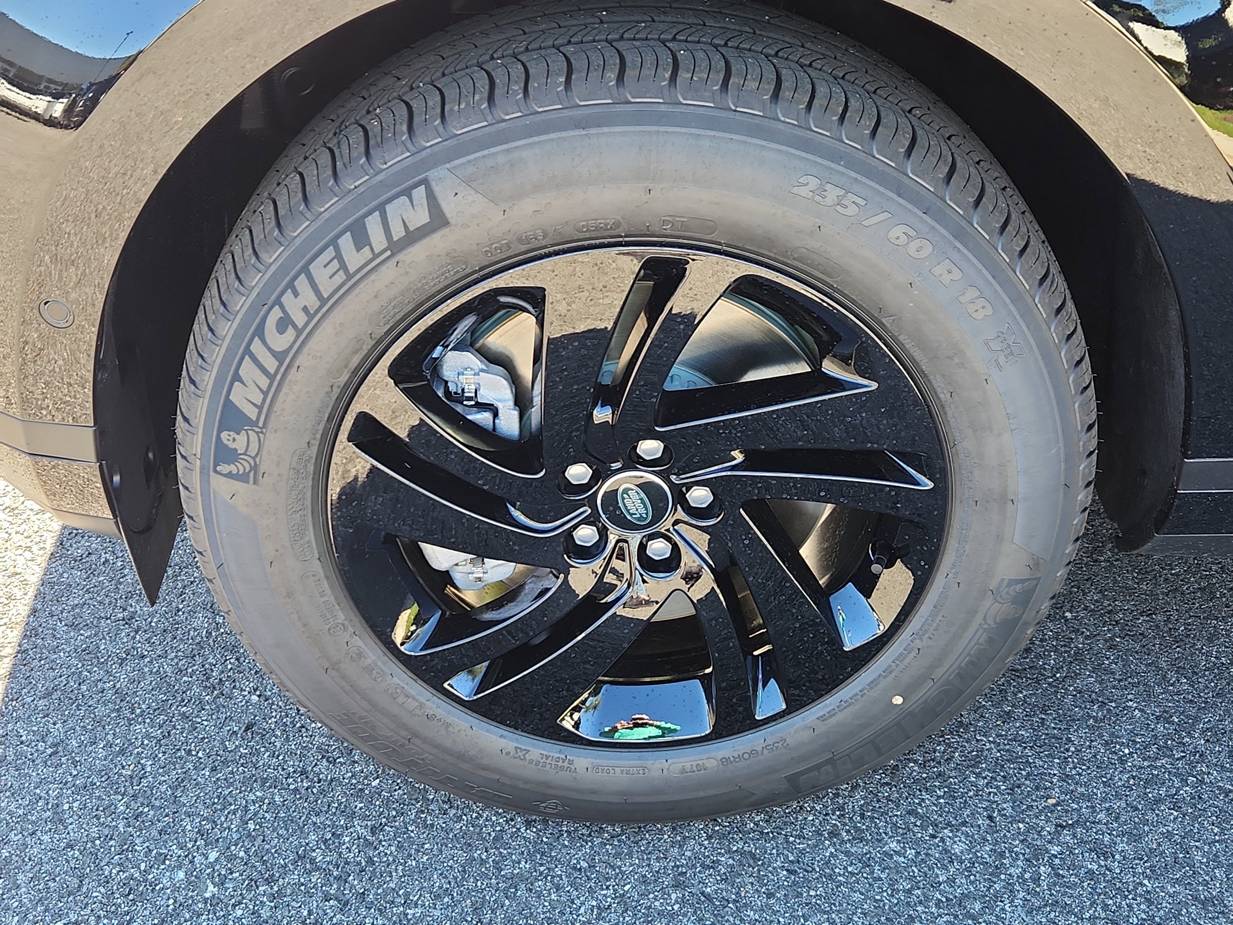 New 2026 Land Rover Range Rover Evoque S image 9