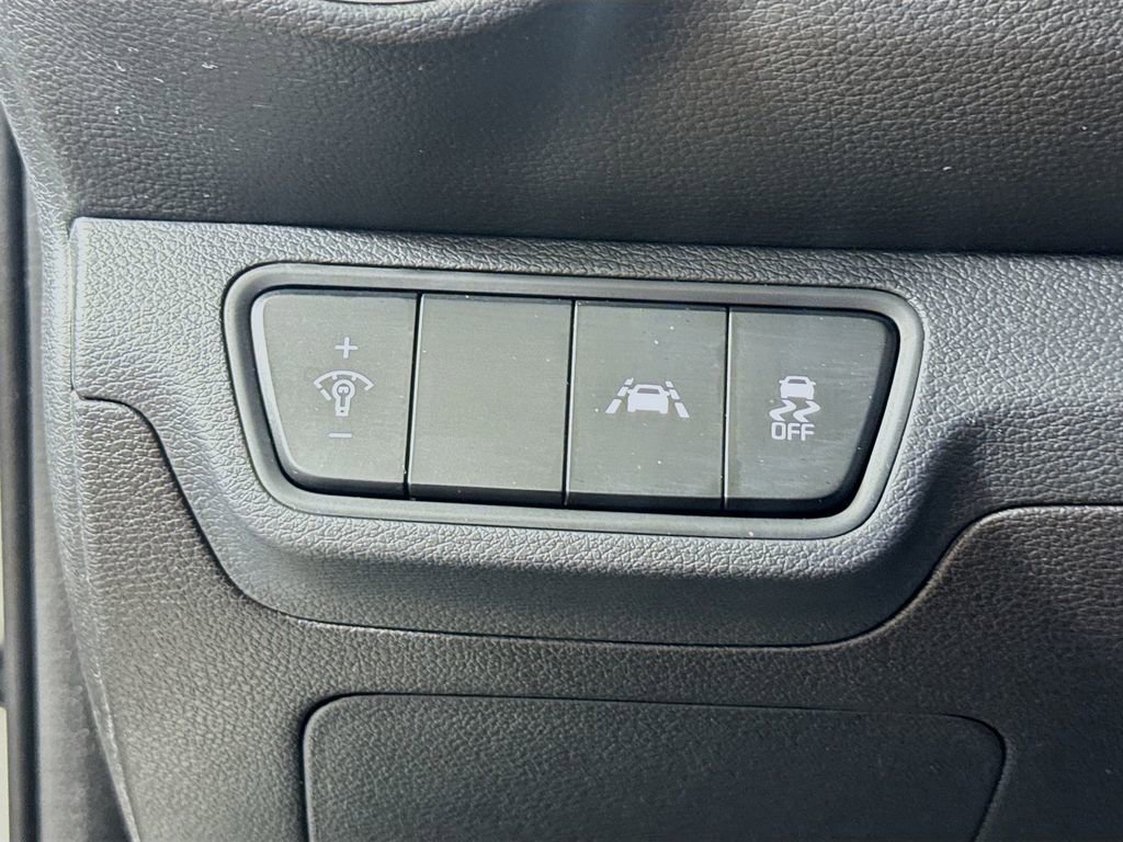 Used 2019 Kia Forte LXS FWD image 10