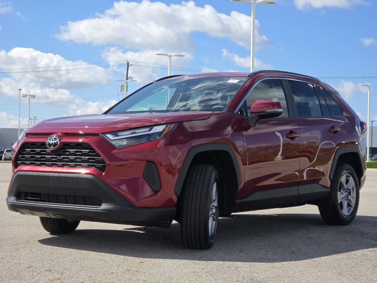 Used 2025 Toyota RAV4 XLE w/ Convenience Package AWD/4WD image 15