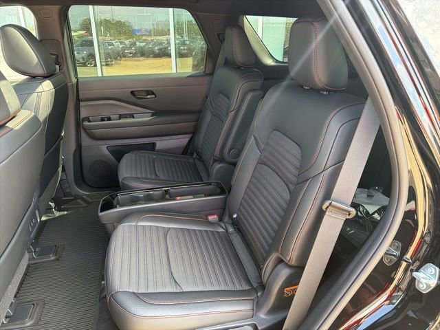 New 2026 Nissan Pathfinder Rock Creek w/ Rock Creek Premium Package image 21