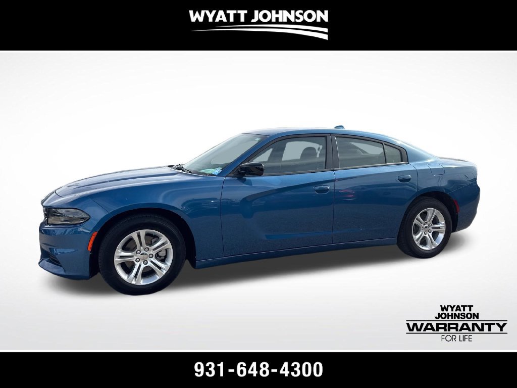 Used 2023 Dodge Charger SXT RWD image 2