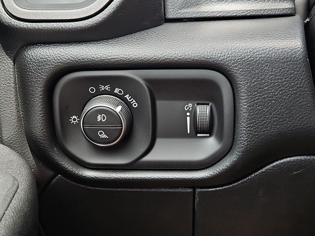 New 2026 RAM 2500 Tradesman AWD/4WD image 24