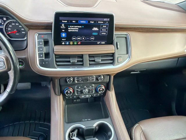 Used 2021 Chevrolet Suburban High Country w/ Max Trailering Package AWD/4WD image 15
