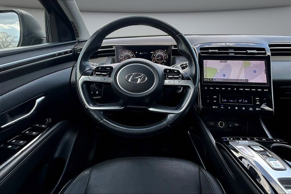 Used 2022 Hyundai Tucson Limited image 8